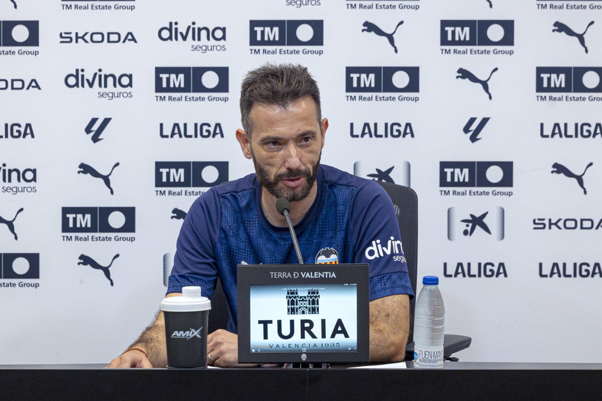 九游网页版登录入口-瓦伦主帅：西甲理应保障球迷权益；1-7和0-5是执教生涯的重挫