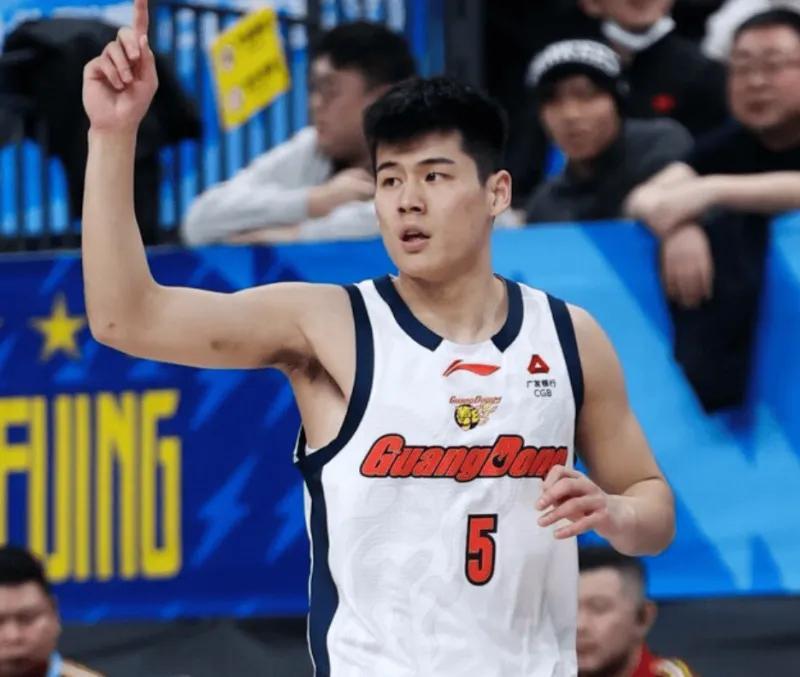 九游体育官网登录-广东只靠外援得分不是首次了！本土球员集体迷失，杜锋真该反思了