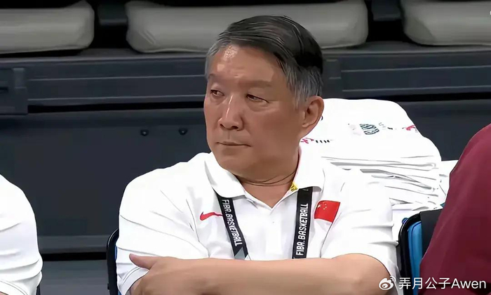 九游网页版-宫导钦点扛旗人重回国家队！张曼曼中看不中用，女篮1号位还得靠她？|李缘|宫鲁鸣|日本女篮|体育赛事讨论|中国女篮_新浪体育_新浪新闻